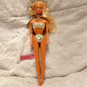 Vintage 1991 Barbie Sun Sensation Doll Dazzling Jewelry Gold Swimsuit Bikini